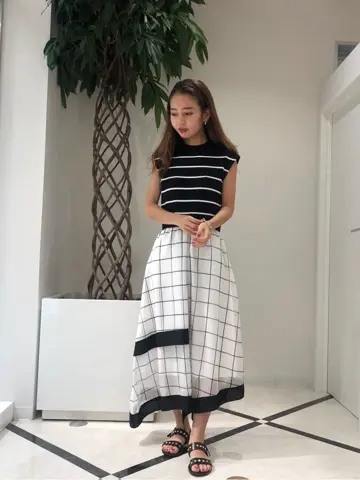 GRACE CONTINENTAL 加藤   恵理奈 コーディネート画像