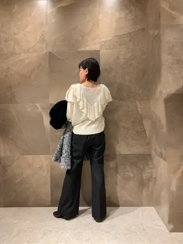 GRACE CONTINENTAL 穐山　香織 コーディネート画像