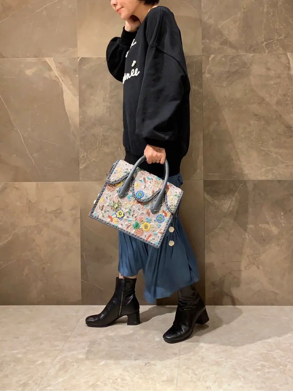 GRACE CONTINENTAL 穐山　香織 コーディネート画像