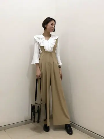 GRACE CONTINENTAL 亀田 未希 コーディネート画像