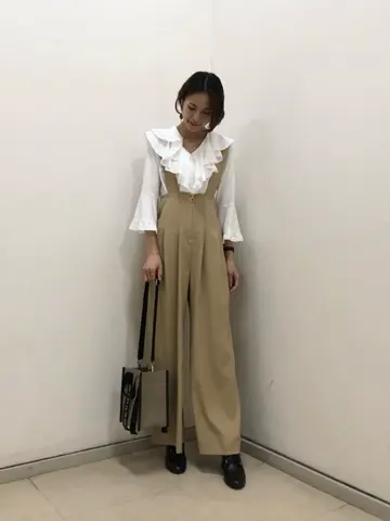 GRACE CONTINENTAL 亀田 未希 コーディネート画像