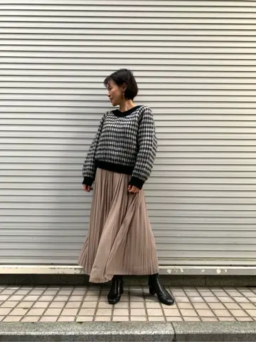 GRACE CONTINENTAL 穐山　香織 コーディネート画像