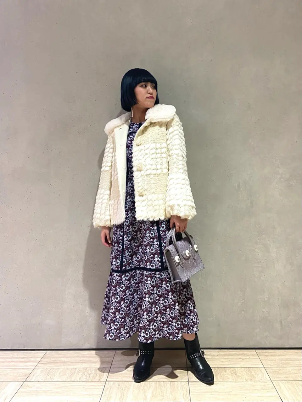 GRACE CONTINENTAL yoshi コーディネート画像