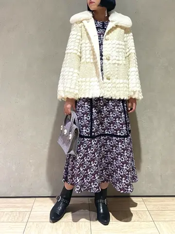 GRACE CONTINENTAL yoshi コーディネート画像