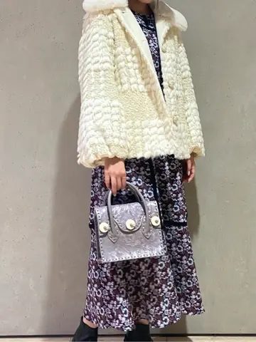 GRACE CONTINENTAL yoshi コーディネート画像