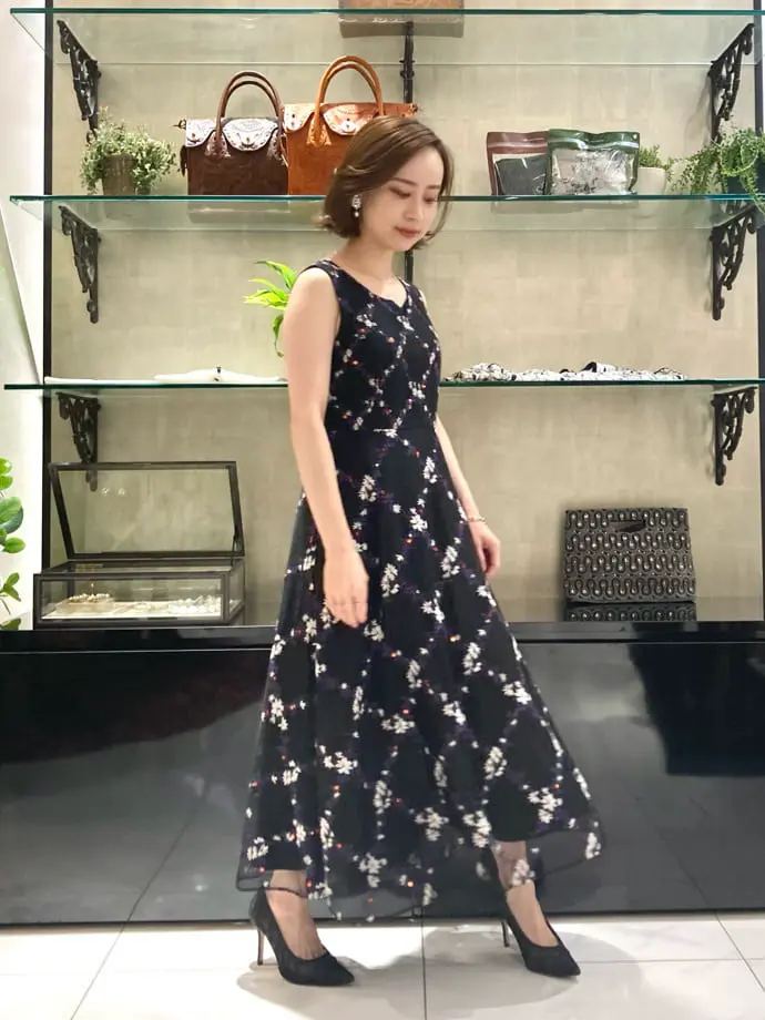 GRACE CONTINENTAL okunaka_desu コーディネート画像