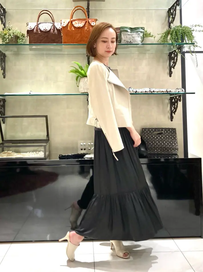 GRACE CONTINENTAL okunaka_desu コーディネート画像