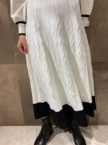 GRACE CONTINENTAL 穐山　香織 コーディネート画像