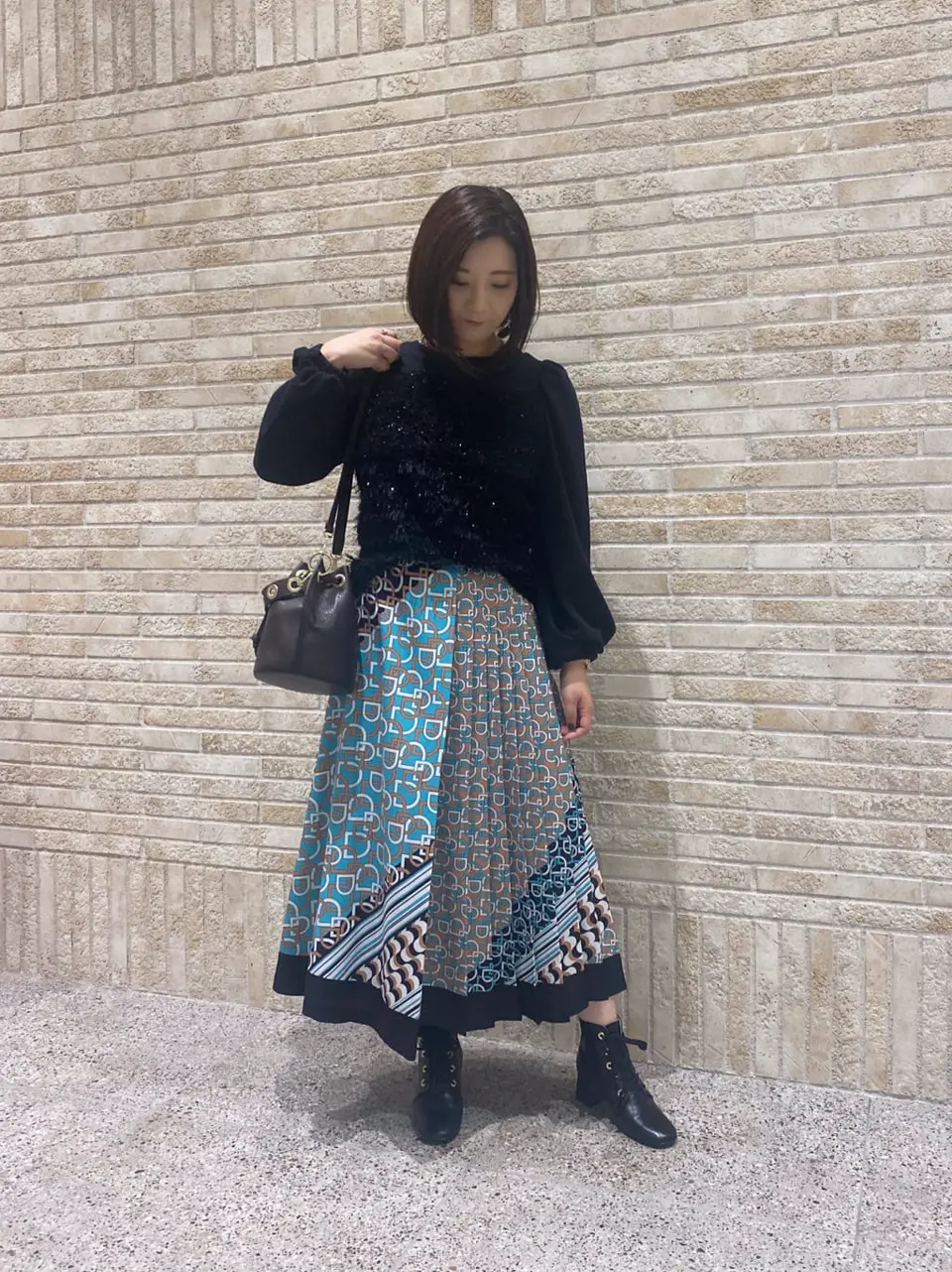 GRACE CONTINENTAL MOMOKO コーディネート画像