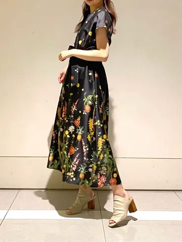 GRACE CONTINENTAL MORITA AI コーディネート画像