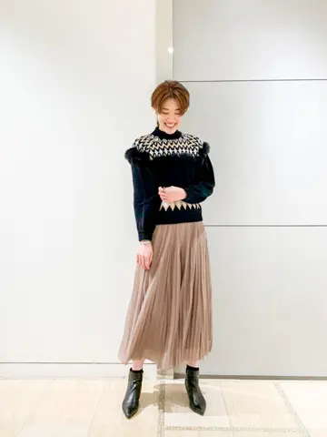 GRACE CONTINENTAL 今野　志保 コーディネート画像