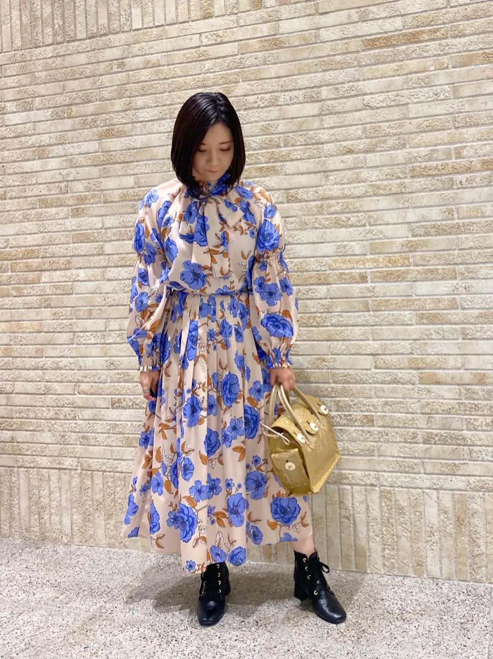 GRACE CONTINENTAL MOMOKO コーディネート画像