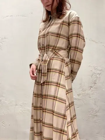 GRACE CONTINENTAL ebata. コーディネート画像