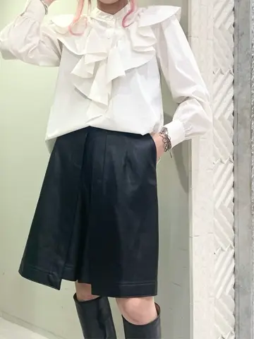 GRACE CONTINENTAL yoshi コーディネート画像