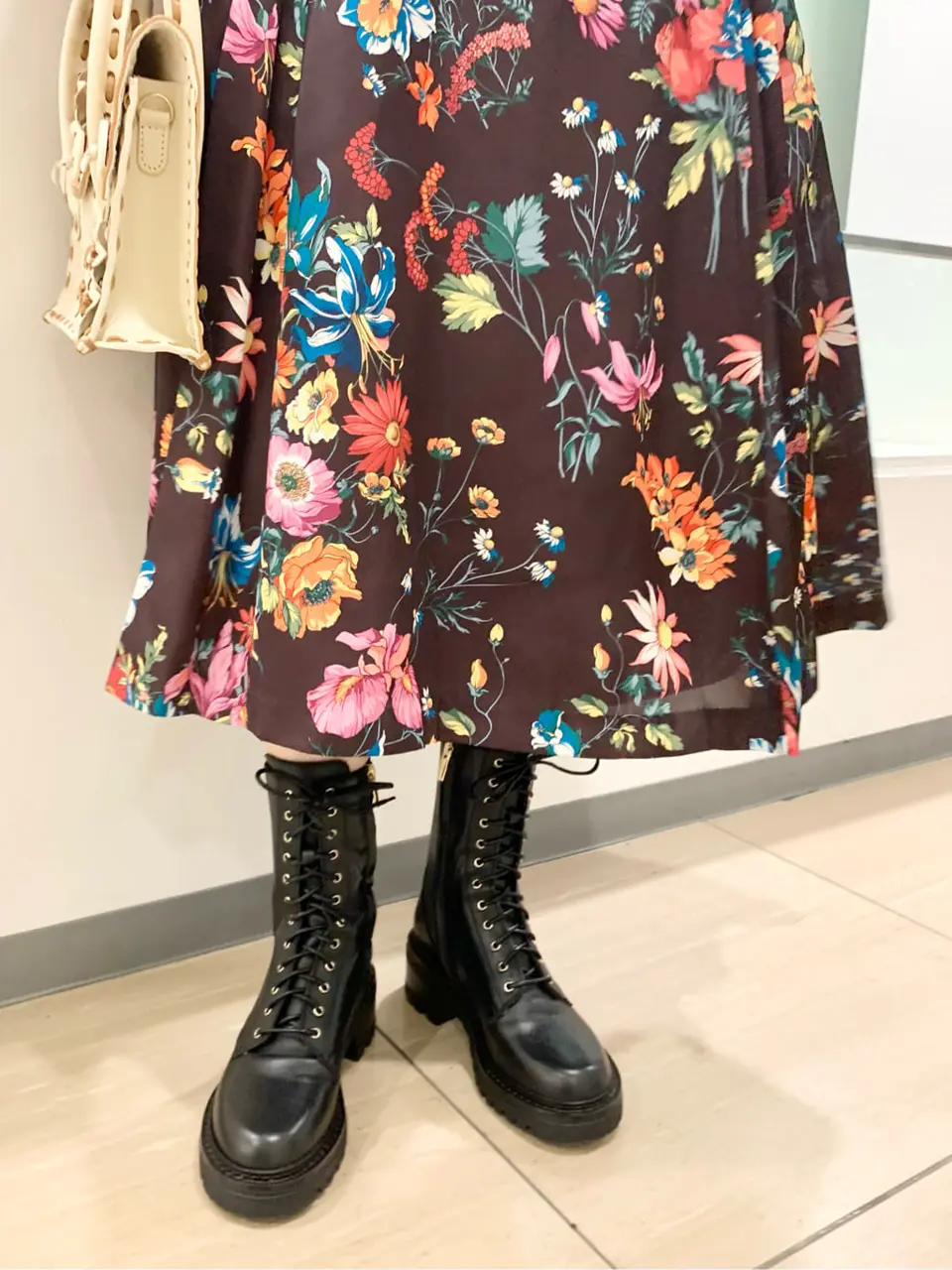 GRACE CONTINENTAL yoshi コーディネート画像