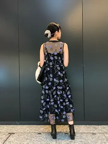 GRACE CONTINENTAL yoshi コーディネート画像