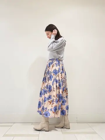 GRACE CONTINENTAL minami コーディネート画像