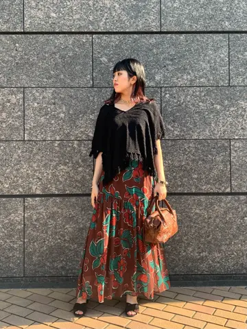 GRACE CONTINENTAL yoshi コーディネート画像