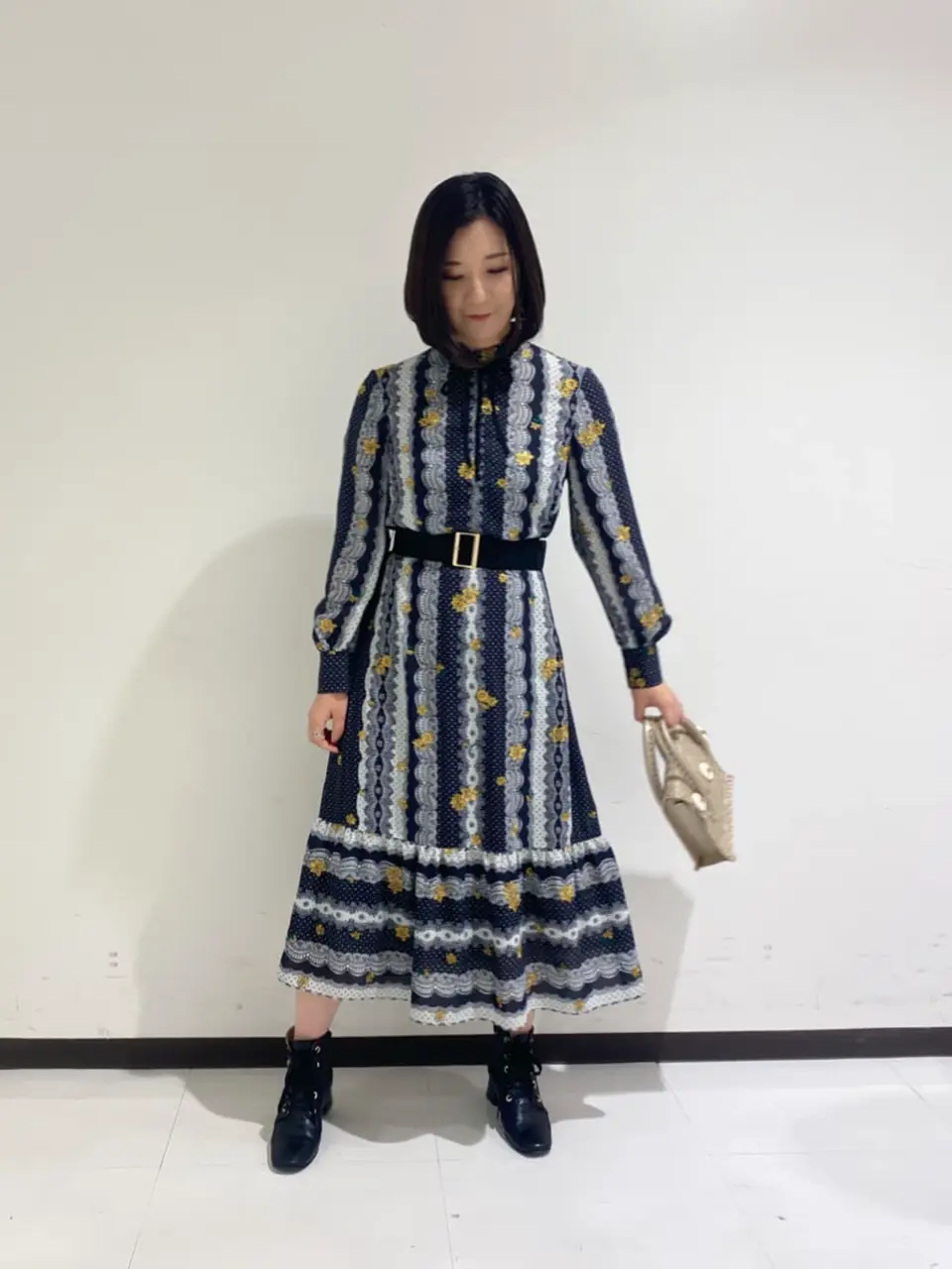 GRACE CONTINENTAL MOMOKO コーディネート画像