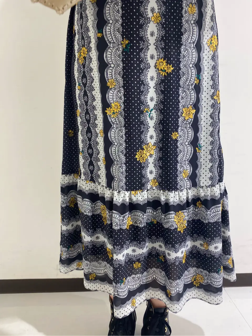 GRACE CONTINENTAL MOMOKO コーディネート画像