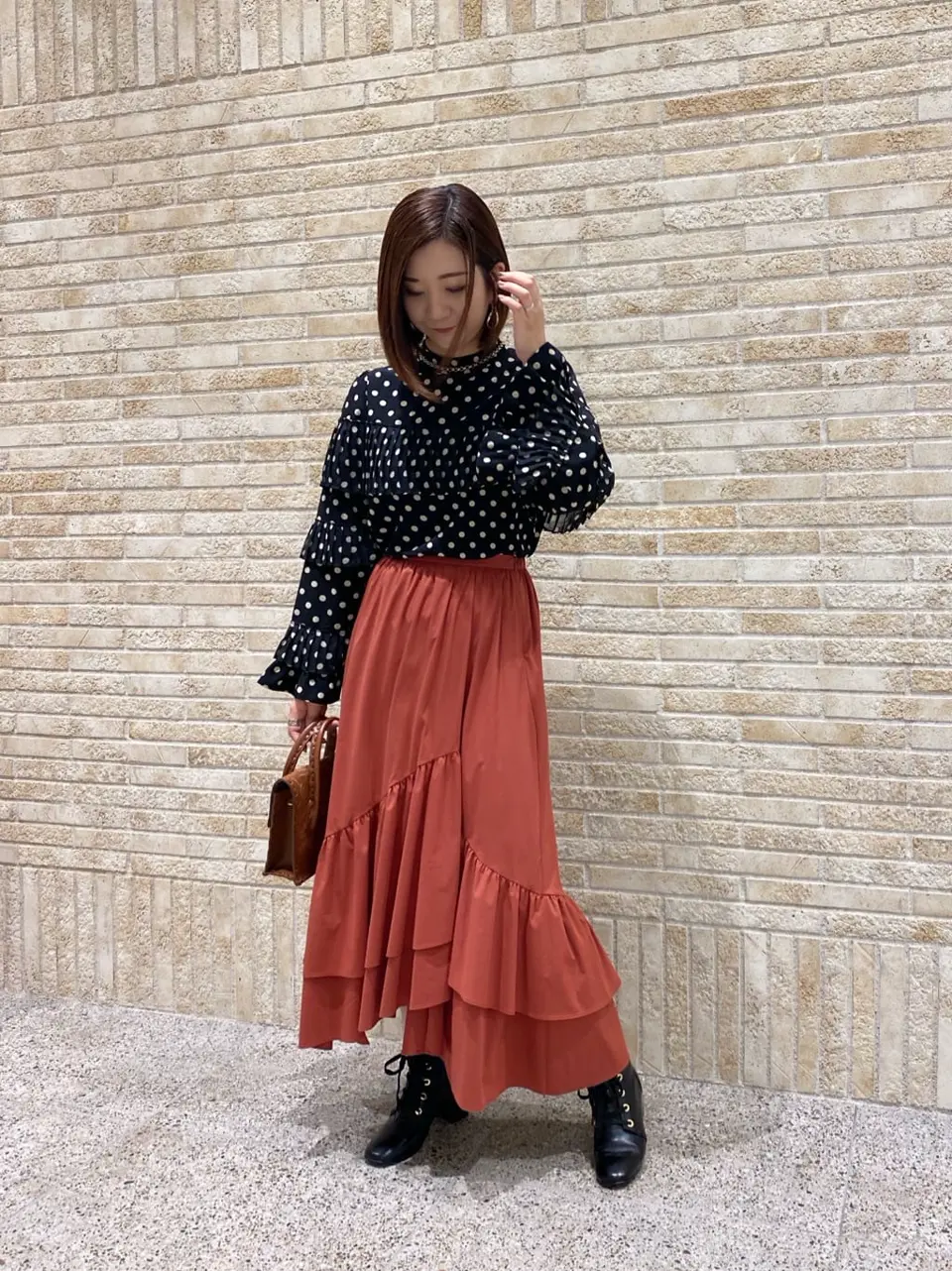 GRACE CONTINENTAL MOMOKO コーディネート画像