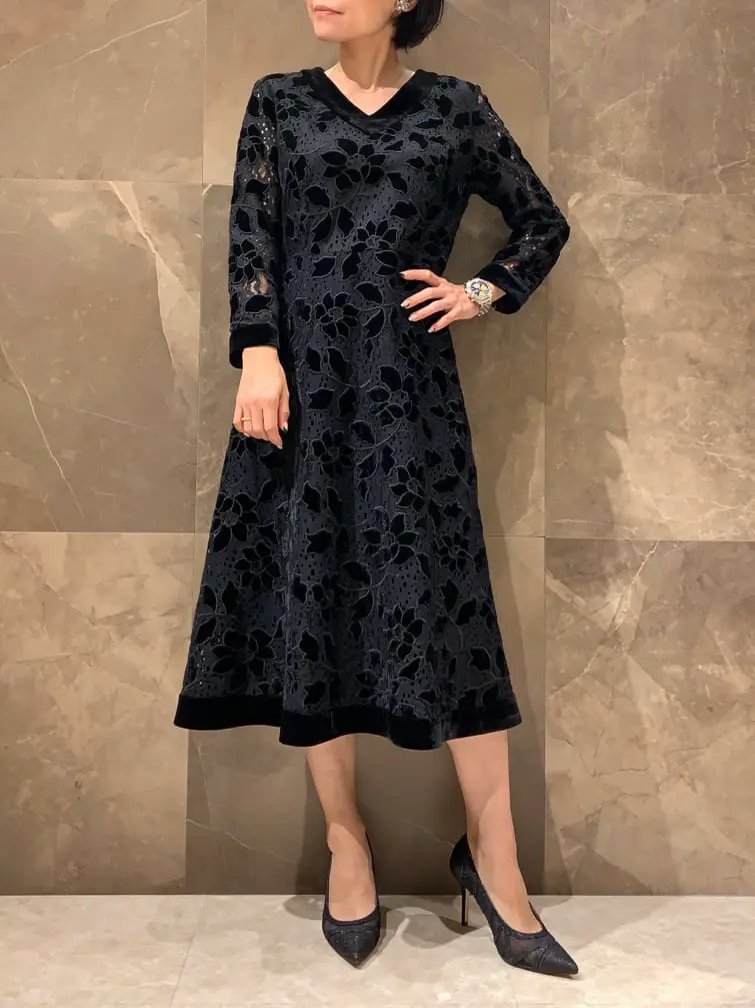 GRACE CONTINENTAL 穐山　香織 コーディネート画像