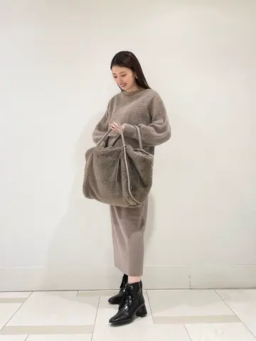 GRACE CONTINENTAL minami コーディネート画像
