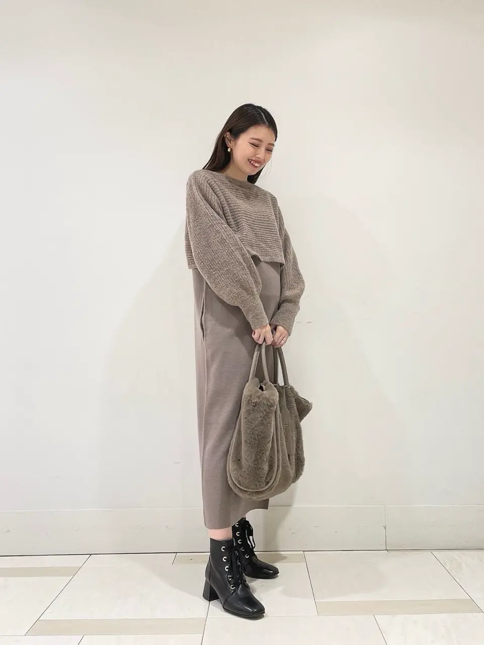 GRACE CONTINENTAL minami コーディネート画像