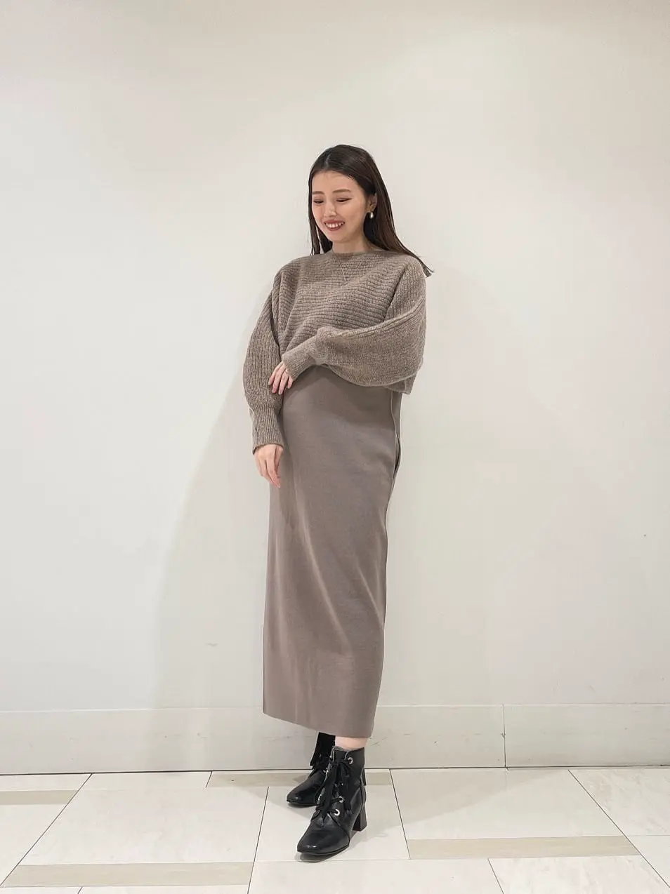 GRACE CONTINENTAL minami コーディネート画像