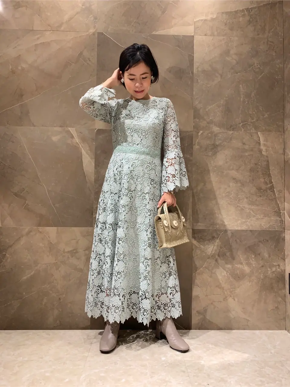 GRACE CONTINENTAL 穐山　香織 コーディネート画像