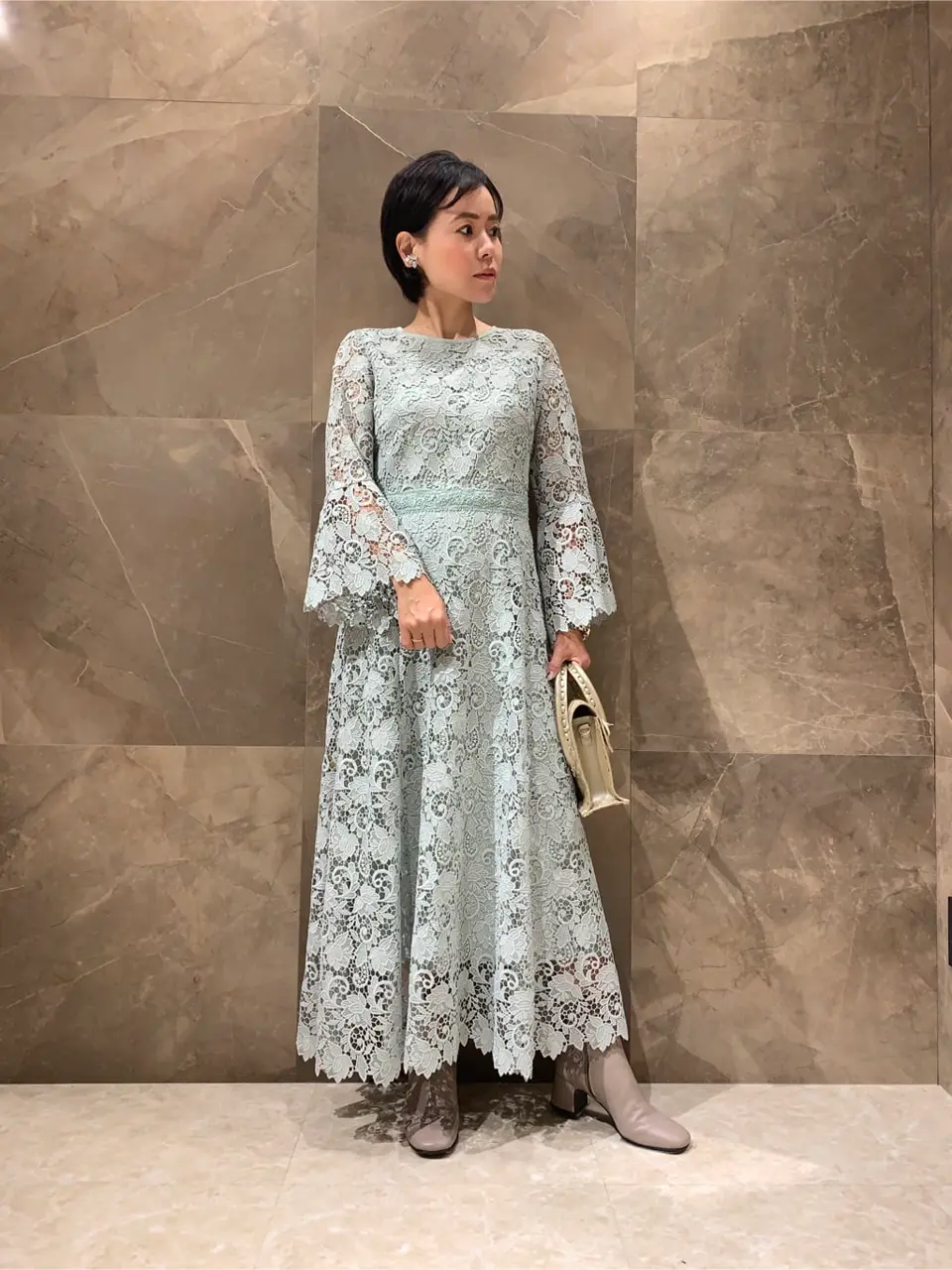 GRACE CONTINENTAL 穐山　香織 コーディネート画像