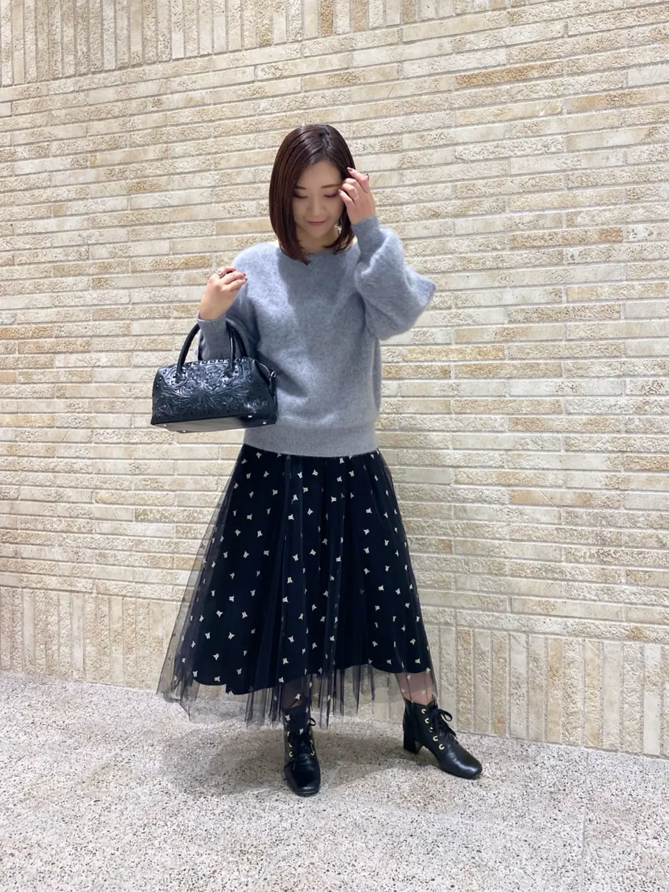 GRACE CONTINENTAL MOMOKO コーディネート画像