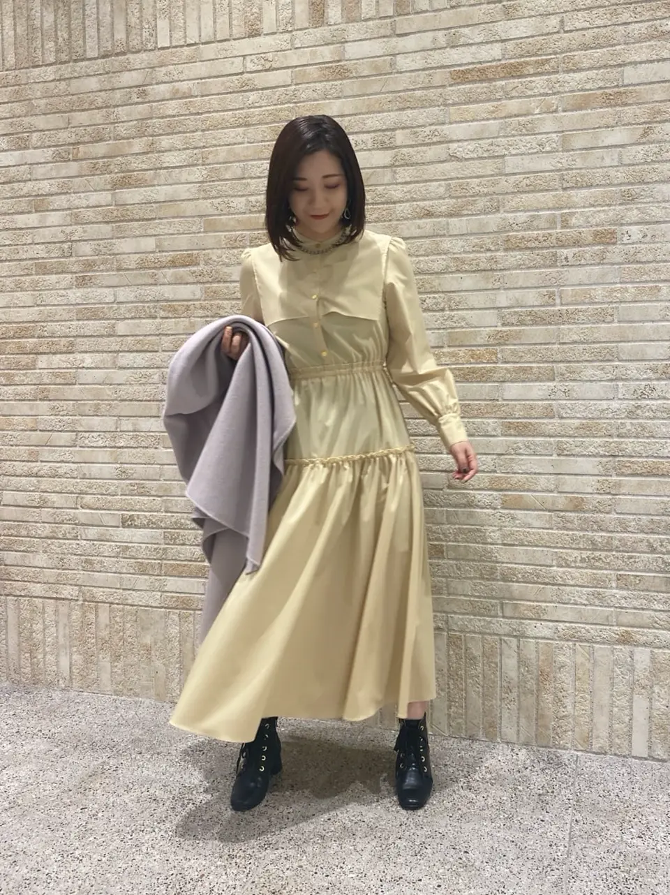 GRACE CONTINENTAL MOMOKO コーディネート画像