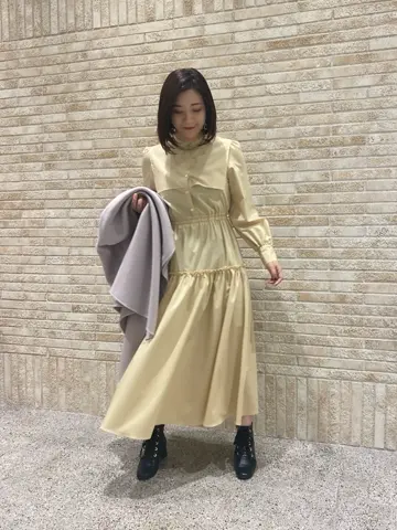 GRACE CONTINENTAL MOMOKO コーディネート画像