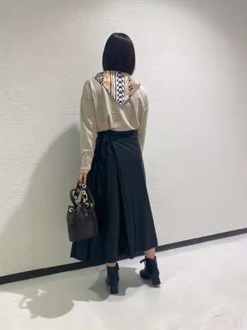 GRACE CONTINENTAL MOMOKO コーディネート画像