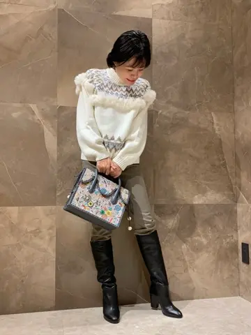 GRACE CONTINENTAL 穐山　香織 コーディネート画像