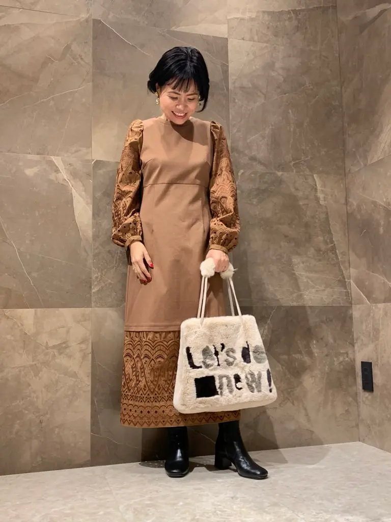 GRACE CONTINENTAL 穐山　香織 コーディネート画像