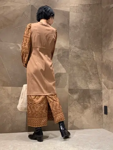 GRACE CONTINENTAL 穐山　香織 コーディネート画像