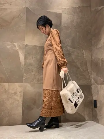 GRACE CONTINENTAL 穐山　香織 コーディネート画像