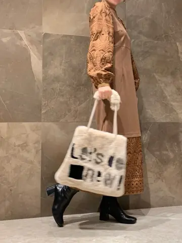 GRACE CONTINENTAL 穐山　香織 コーディネート画像