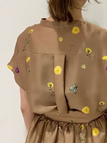 GRACE CONTINENTAL A.Kameyama コーディネート画像