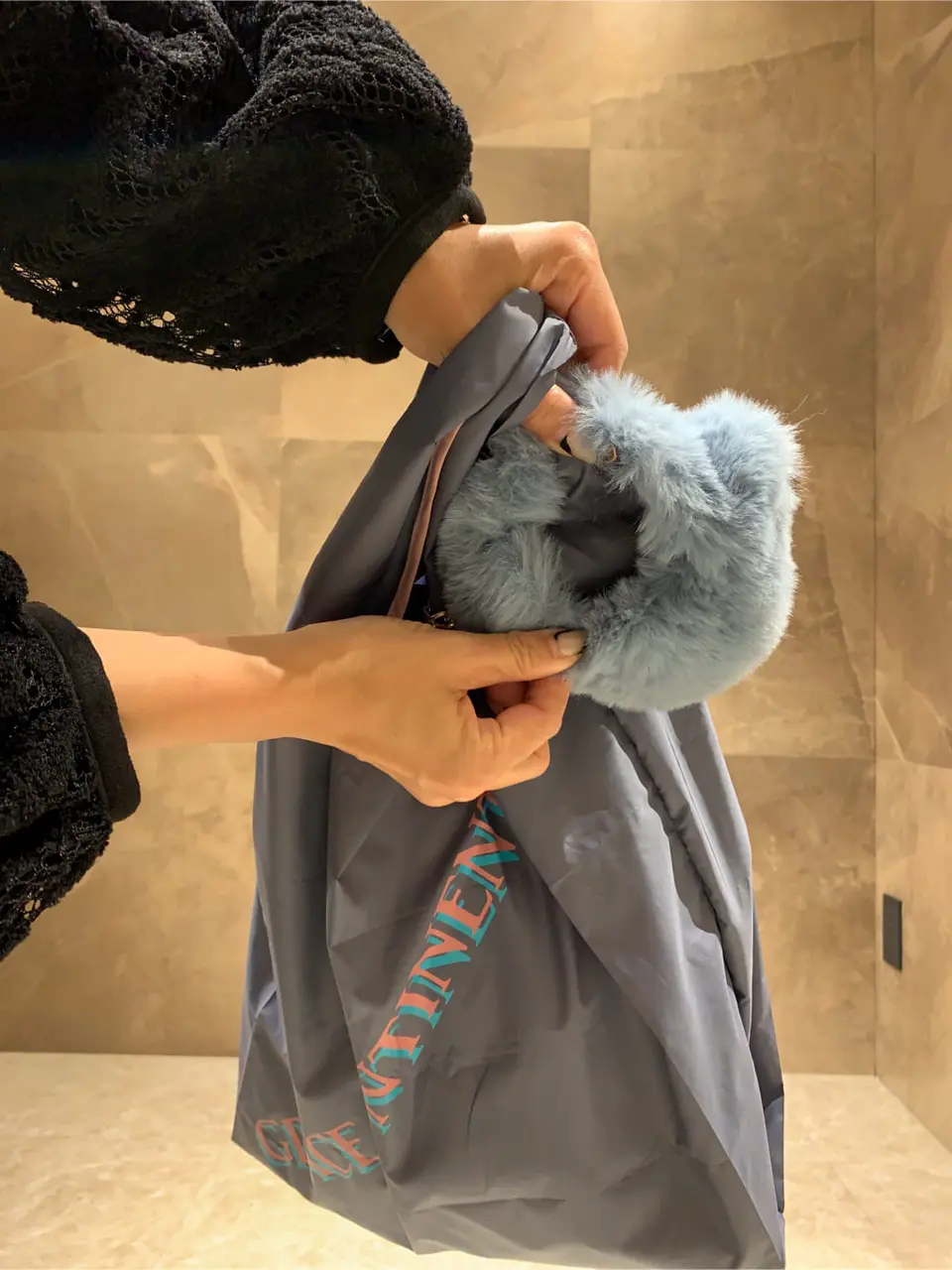 GRACE CONTINENTAL 穐山　香織 コーディネート画像