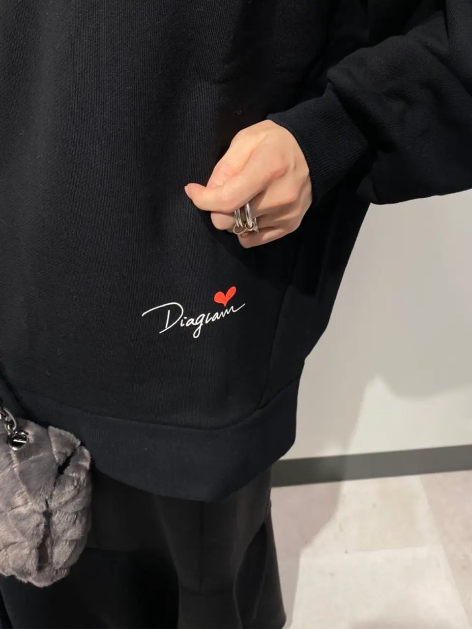 GRACE CONTINENTAL 青木育日 コーディネート画像