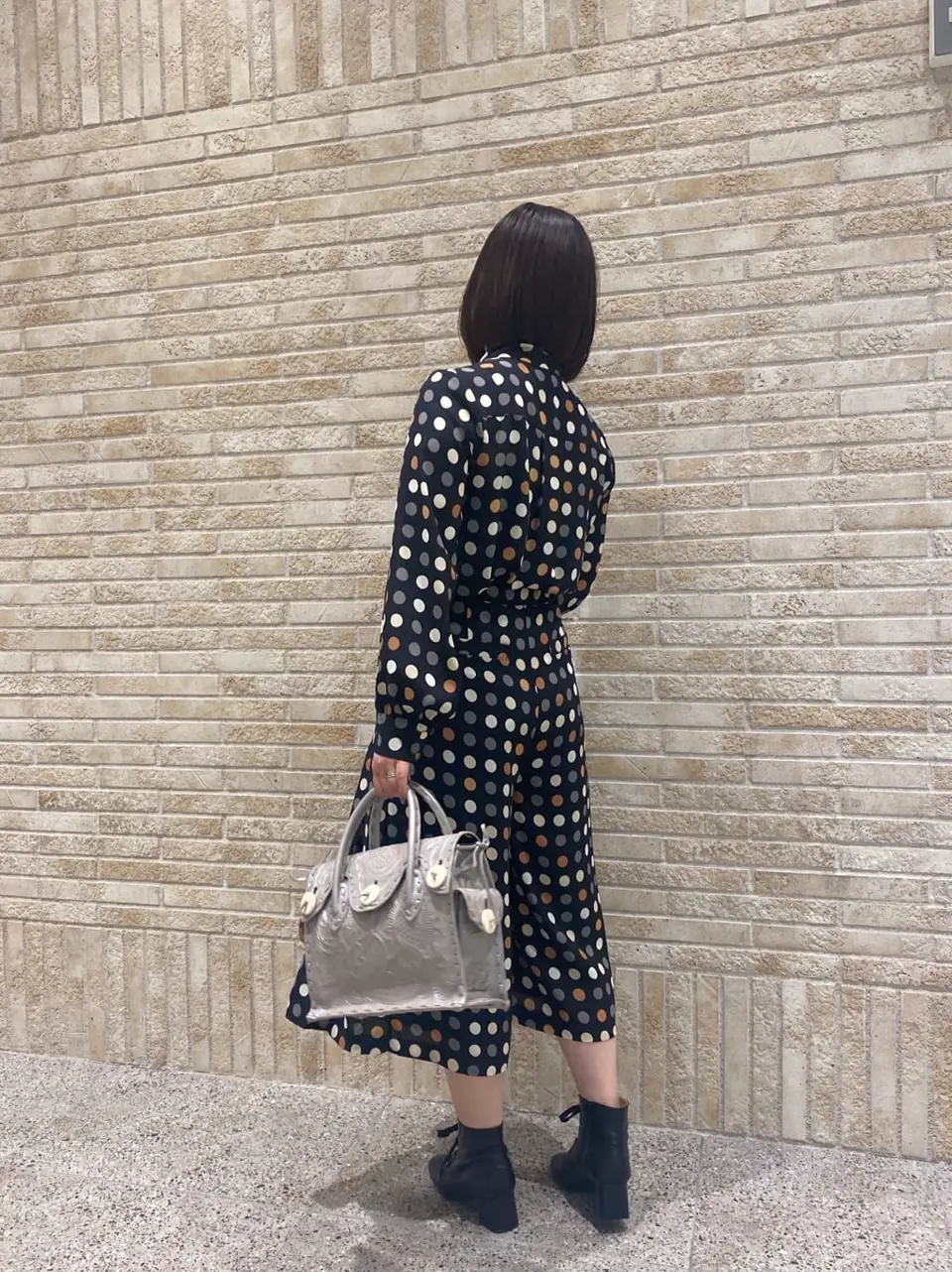 GRACE CONTINENTAL MOMOKO コーディネート画像