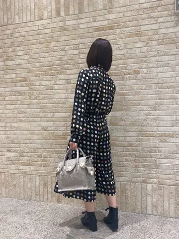 GRACE CONTINENTAL MOMOKO コーディネート画像