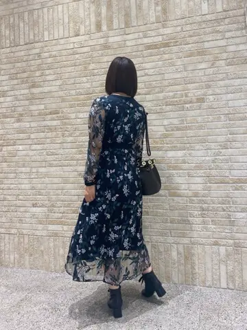 GRACE CONTINENTAL MOMOKO コーディネート画像