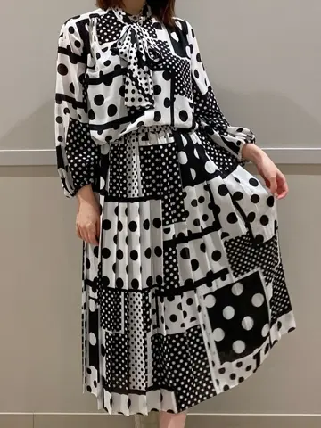 GRACE CONTINENTAL YUKARI  コーディネート画像