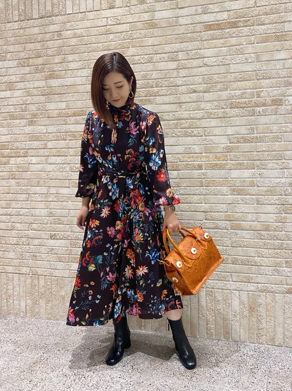 GRACE CONTINENTAL MOMOKO コーディネート画像