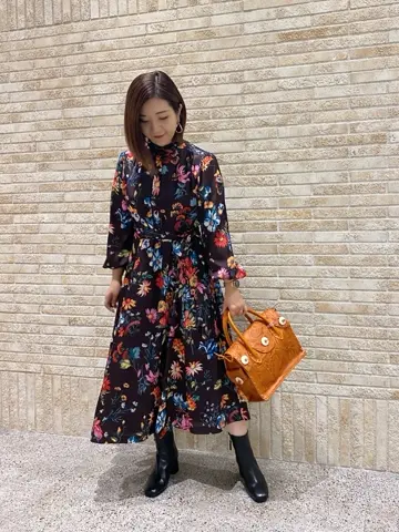 GRACE CONTINENTAL MOMOKO コーディネート画像