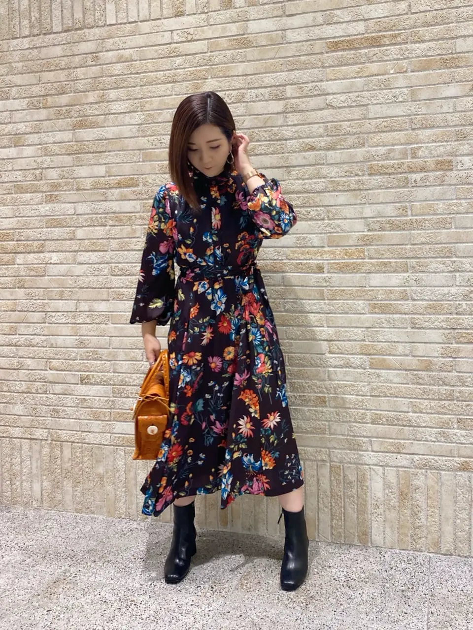 GRACE CONTINENTAL MOMOKO コーディネート画像